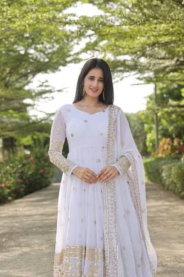 White Georgette Anarkali Suit Set 3