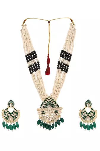 Anikas creation green jewellery set for timeless sophistication