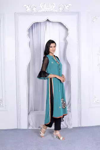 Nikhaar green embroidered georgette stitched straight cut trouser kurta & dupatta 