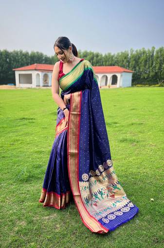 Navy Blue Paithani Weaving Sarees Woth Elegant Rich Pallu Saree
