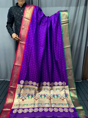 Purple Color Paithani Weaving Sarees Woth Elegant Rich Pallu Saree 4