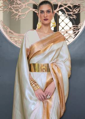 White Faux Kanjivaram Silk Zari Weaving Border And Rich Pallu Saree With Blouse For Women 2