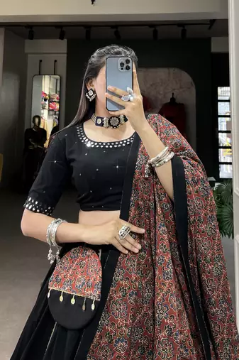 Women's Navaratri Special Cotton Lehenga Choli Set
