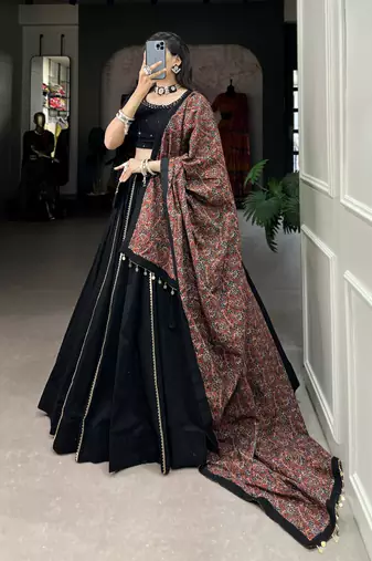 Women's Navaratri Special Cotton Lehenga Choli Set