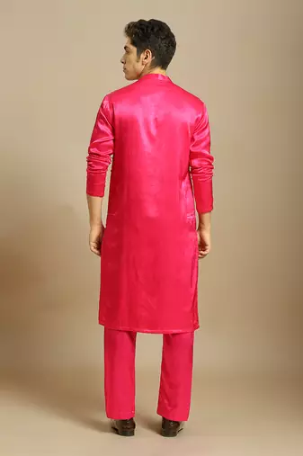 Hot pink embroiderd kurta with pant
