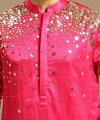 Hot pink embroiderd kurta with pant 4