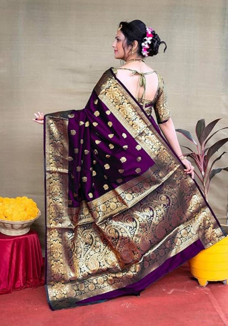 Wine Silk Jacquard Saree With beautiful Blouse Piece.