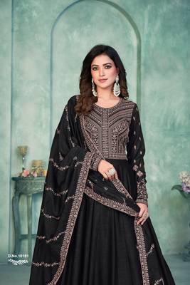 Black embroidered art silk anarkali suit 3