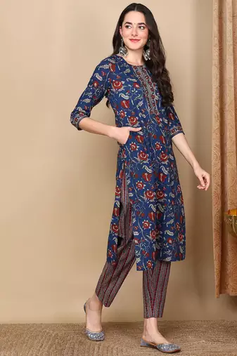 women blue rayon blend floral printed straight kurta trousers with dupatta