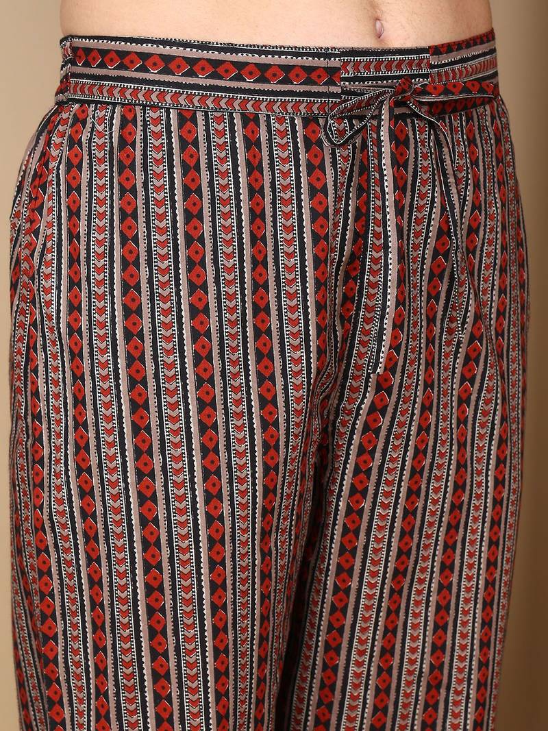 women black rayon blend floral printed straight kurta trousers with dupatta