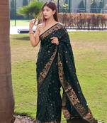 Green Color Soft silk blend Sarees With Gold Zari Weaving Flower Pennal In Border And Pallu