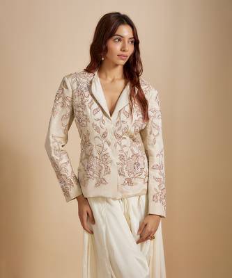 Beige tissue jacket with cream dhoti 2