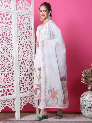 off white cotton digital printed dress material 3