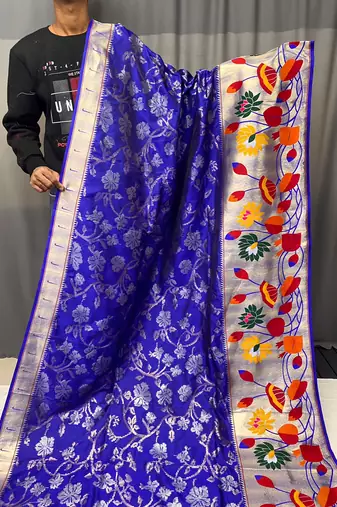 Violet Color Paithani silk blend Saree With Rich Weaved Paithani Pallu & 3D Traditional Design With Gold And Silver Zari