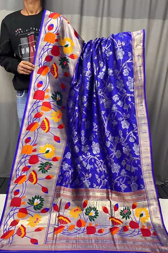 Violet Color Paithani silk blend Saree With Rich Weaved Paithani Pallu & 3D Traditional Design With Gold And Silver Zari
