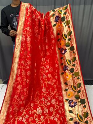 Red Color Paithani silk blend Saree With Rich Weaved Paithani Pallu & 3D Traditional Design With Gold And Silver Zari 5