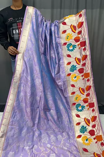 Lavender Color Paithani Silk Saree With Rich Weaved Paithani Pallu & 3D Traditional Design With Gold And Silver Zari