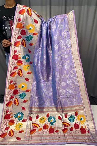 Lavender Color Paithani Silk Saree With Rich Weaved Paithani Pallu & 3D Traditional Design With Gold And Silver Zari