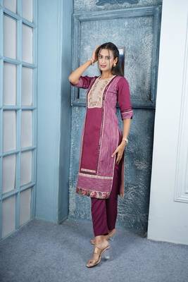 Nikhaar maroon embroidered silk straight cut kurta & 3