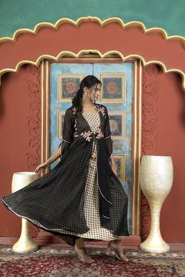 Nikhaar black embroidered georgette asymmetrical kurta & 4