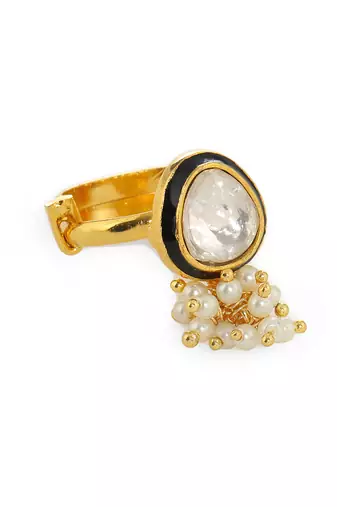 white diamond rings
