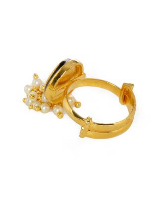 white diamond rings 4