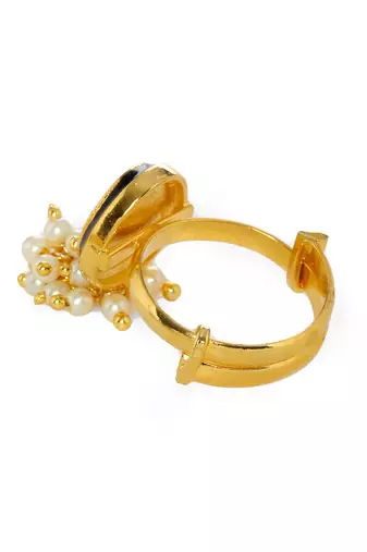 white diamond rings