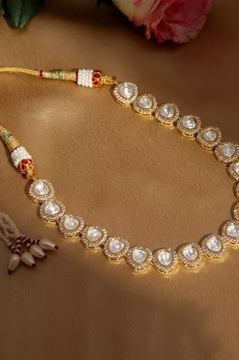 white diamond necklaces