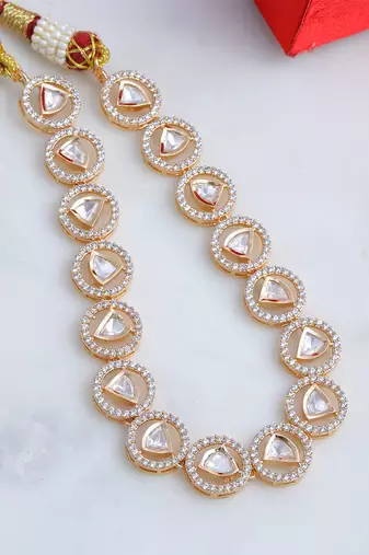 white diamond necklaces