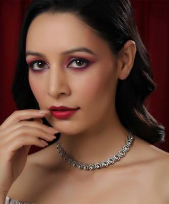 white diamond necklaces 1