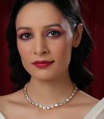 white diamond necklaces