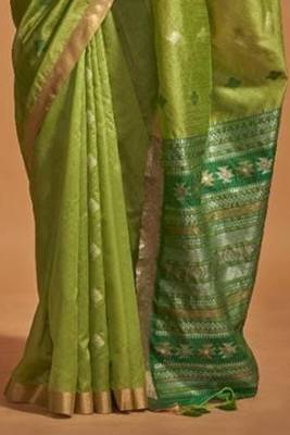 Women Green Banarasi Style Silk Saree And Art Silk Rich Pallu Saree With Blouse For Women 3