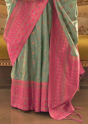 Women Green Banarasi Style Silk Saree And Art Silk Rich Pallu Saree With Blouse For Women 4