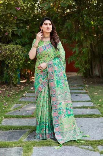 Luxury And Beautiful Soft, Smooth, Flowing Original Pashmina Soft Cotton Saree With Matching Blouse Fabric