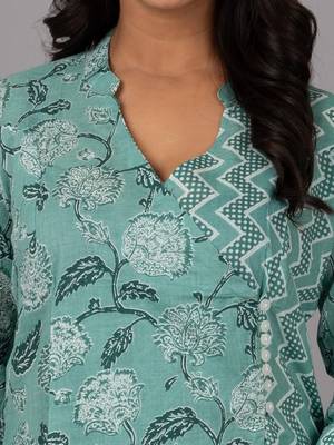  a-line kurta with stand coller neck & printed pant 4