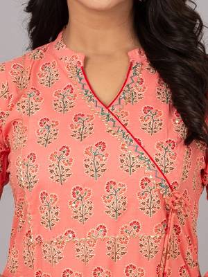 Fashion petals peach printed stand collar neck kurta with pant 4