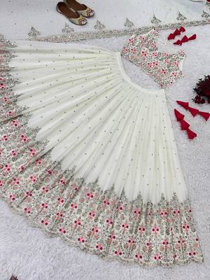 Off White Floral Embroidery Wedding Semi-Stitched Wedding Lehenga With Stitched Blouse 4
