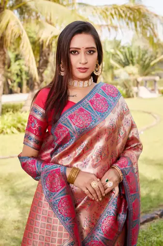 Boutique collection kanjivaram soft silk saree with blouse fabric