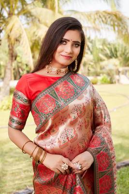 Boutique collection kanjivaram soft silk saree with blouse fabric 4
