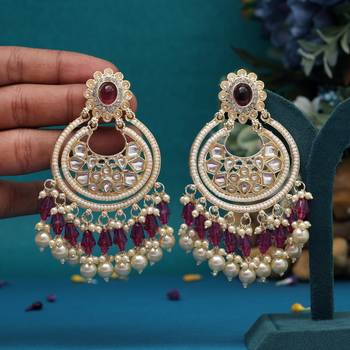 Magenta color kundan earrings 1