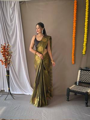 Green Tissue Silk Zari weaving Thread work saree with Blouse 2