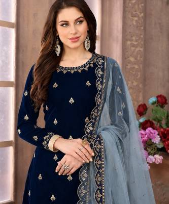 Navy blue embroidered velvet patiyala suit 2
