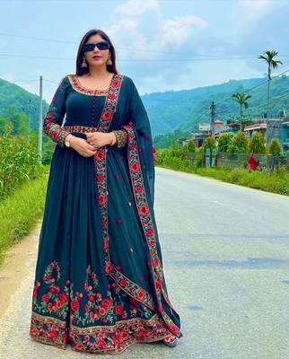 Full flared hand embroidered gown with dupatta sets 1