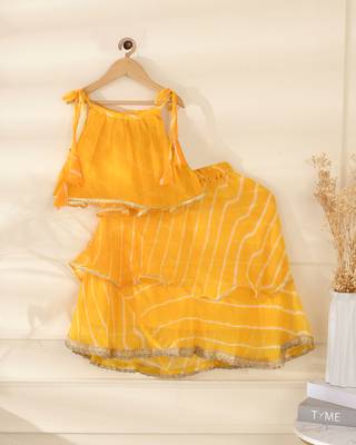 Girl's Yellow Leheriya Lehenga Set 2
