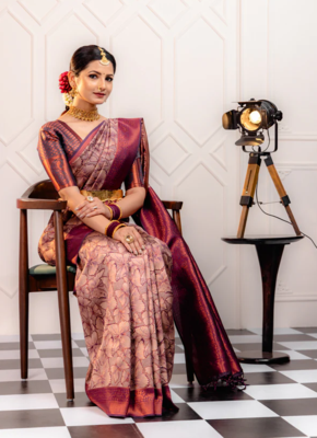 Manroon Banarasi silk blend Saree With Fancy Blouse Piece. 3