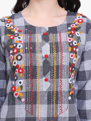 Grey Khadi Checks Kurti 4