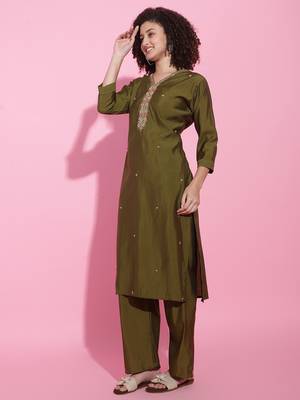 Green Viscose Kurti Set 2