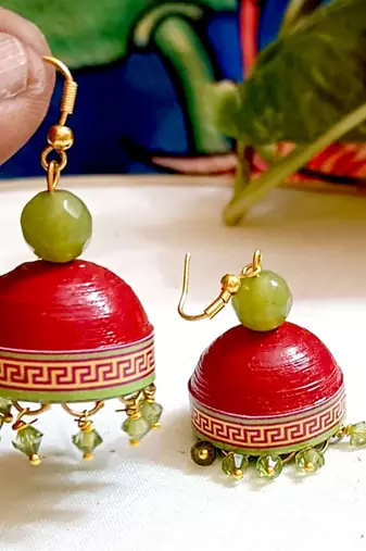 Quilled hanging  jhumkas 22