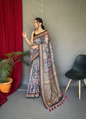 Women Black Cotton Blend Printed Work Pallu Saree With Blouse 1