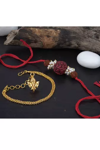 Handmade combo couple pair panch mukhi rudraksh pearl rakhi & gold ganesha charm unisex bracelet set for bhaiya bhabhi